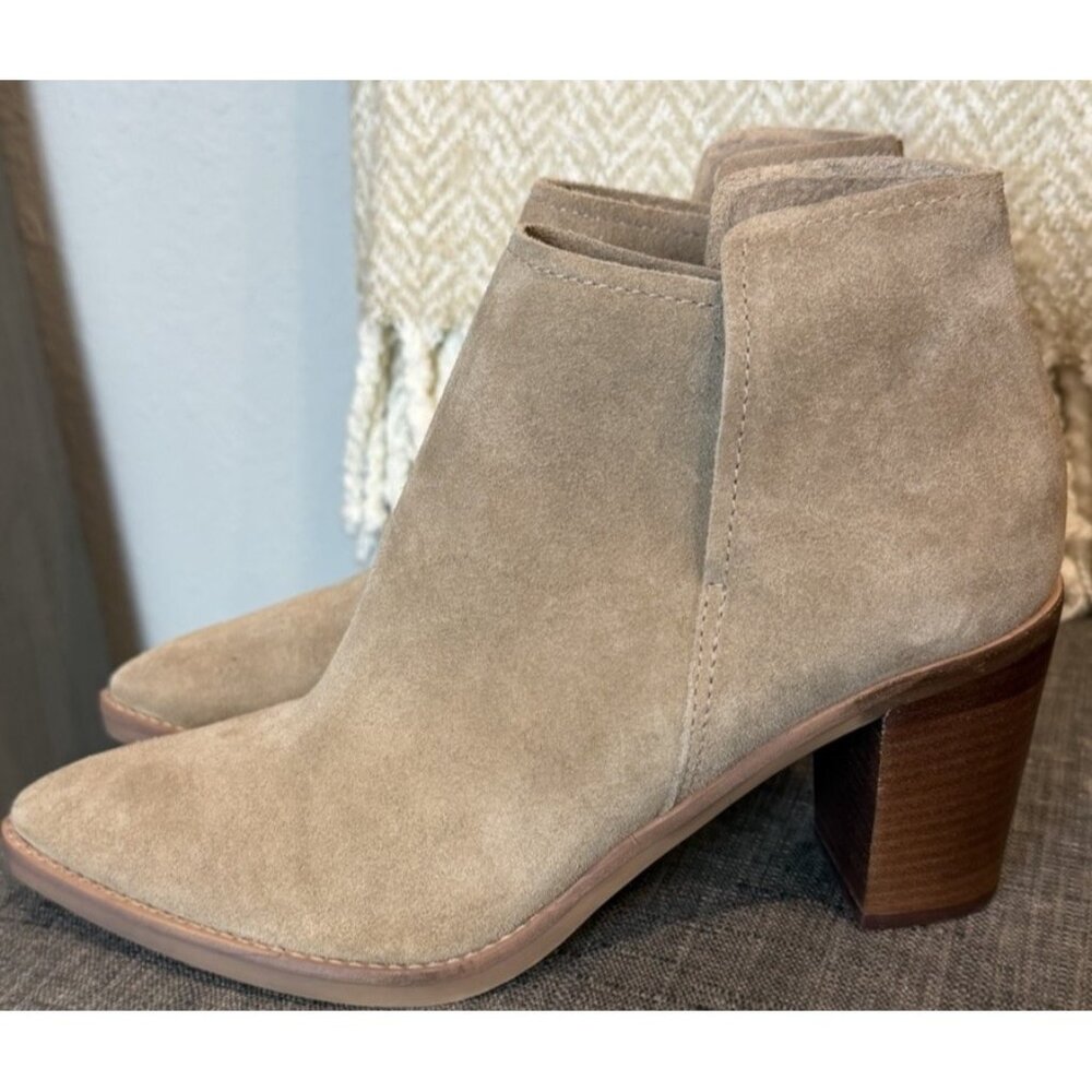 DOLCE VITA Spade Suede Ankle Boots Booties Tan Beige Block Heel Pointed Toe 10